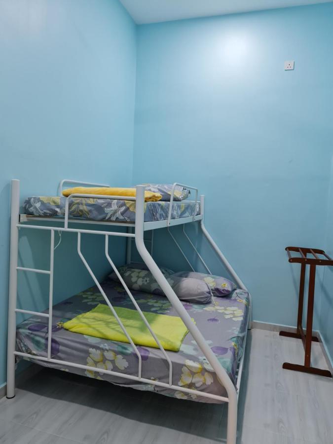 Munirah Homestay 龙运 外观 照片