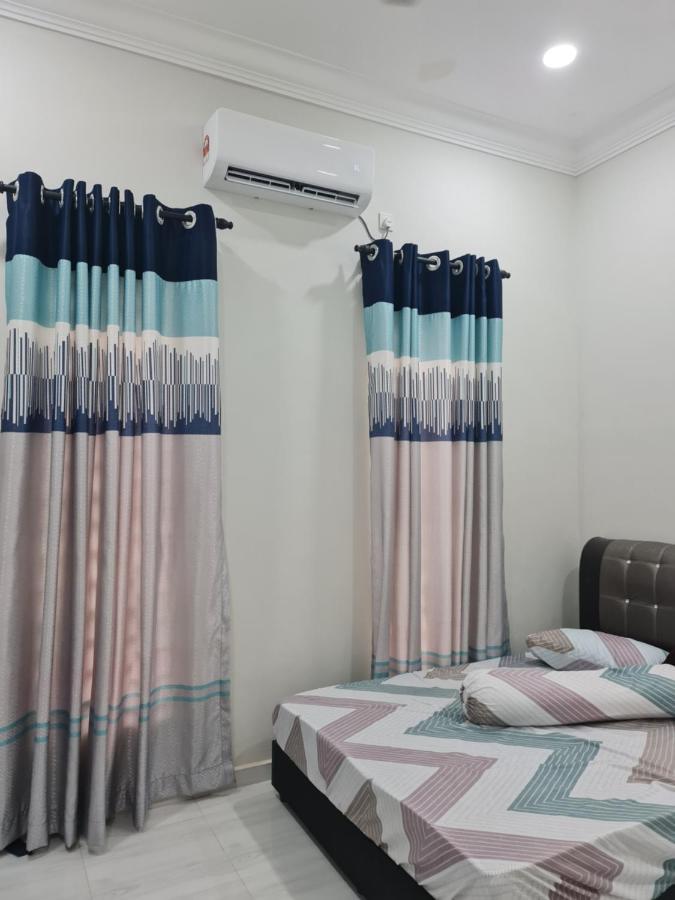 Munirah Homestay 龙运 外观 照片