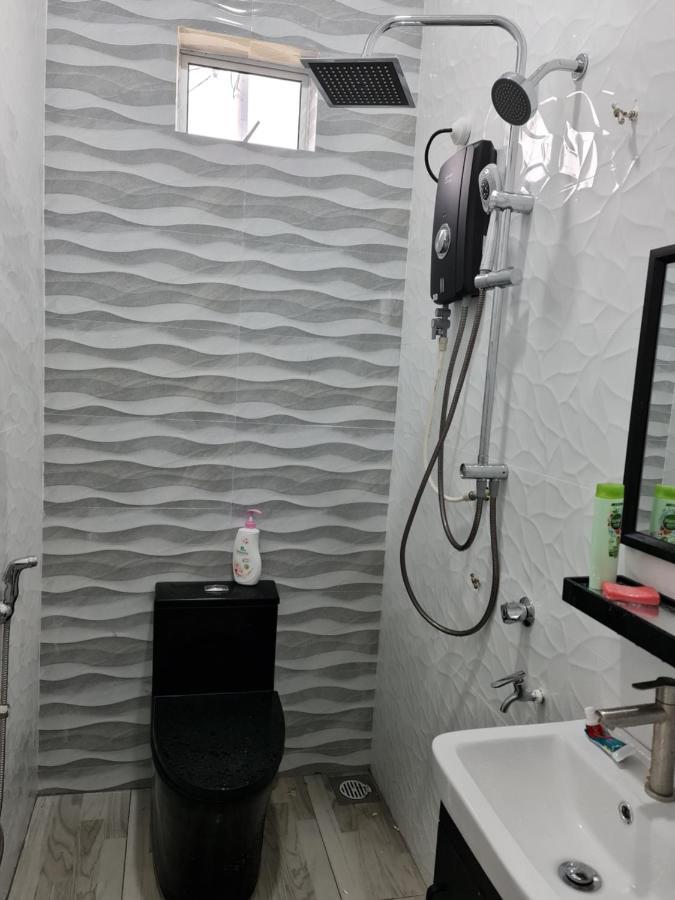 Munirah Homestay 龙运 外观 照片