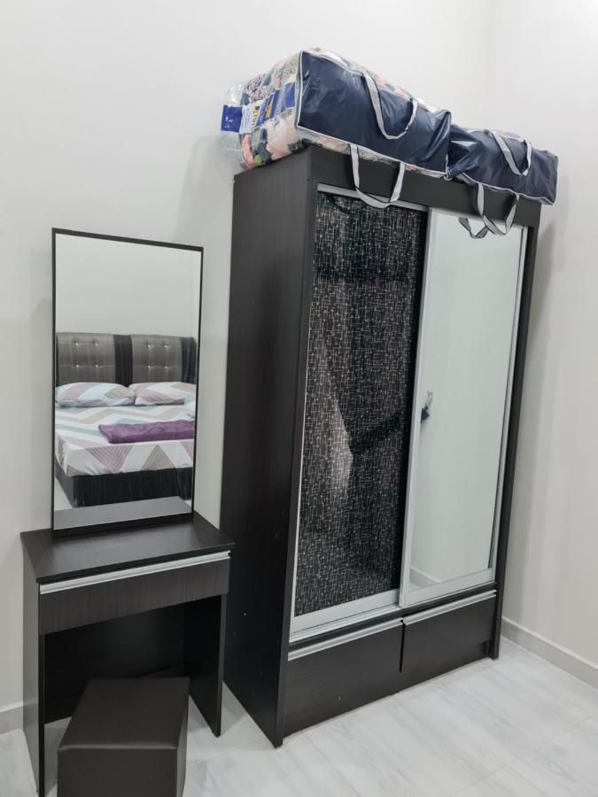 Munirah Homestay 龙运 外观 照片