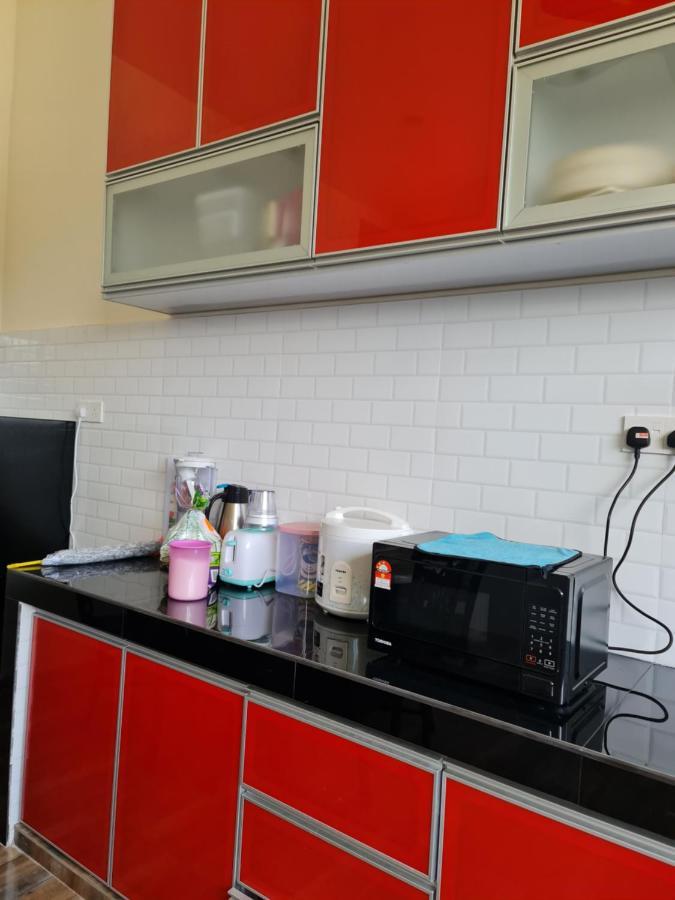 Munirah Homestay 龙运 外观 照片